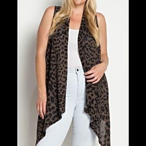 Crepas leopard long vest